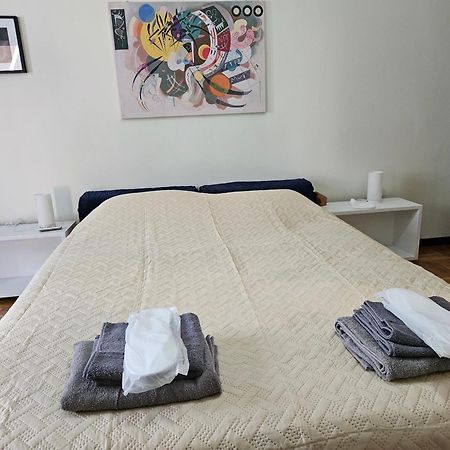 3 Bedder Condo In Ilisia, Megaro Mousikis Atina Dış mekan fotoğraf