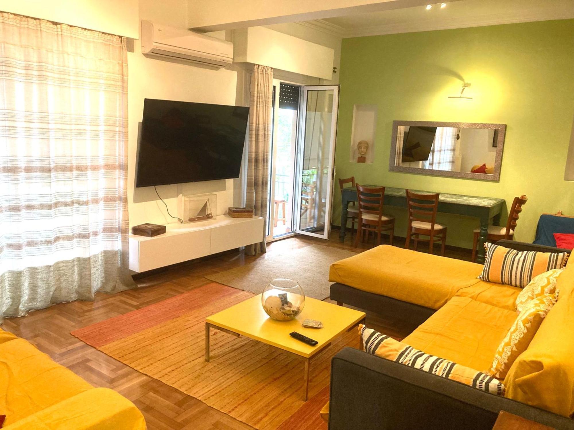 3 Bedder Condo In Ilisia, Megaro Mousikis Atina Dış mekan fotoğraf