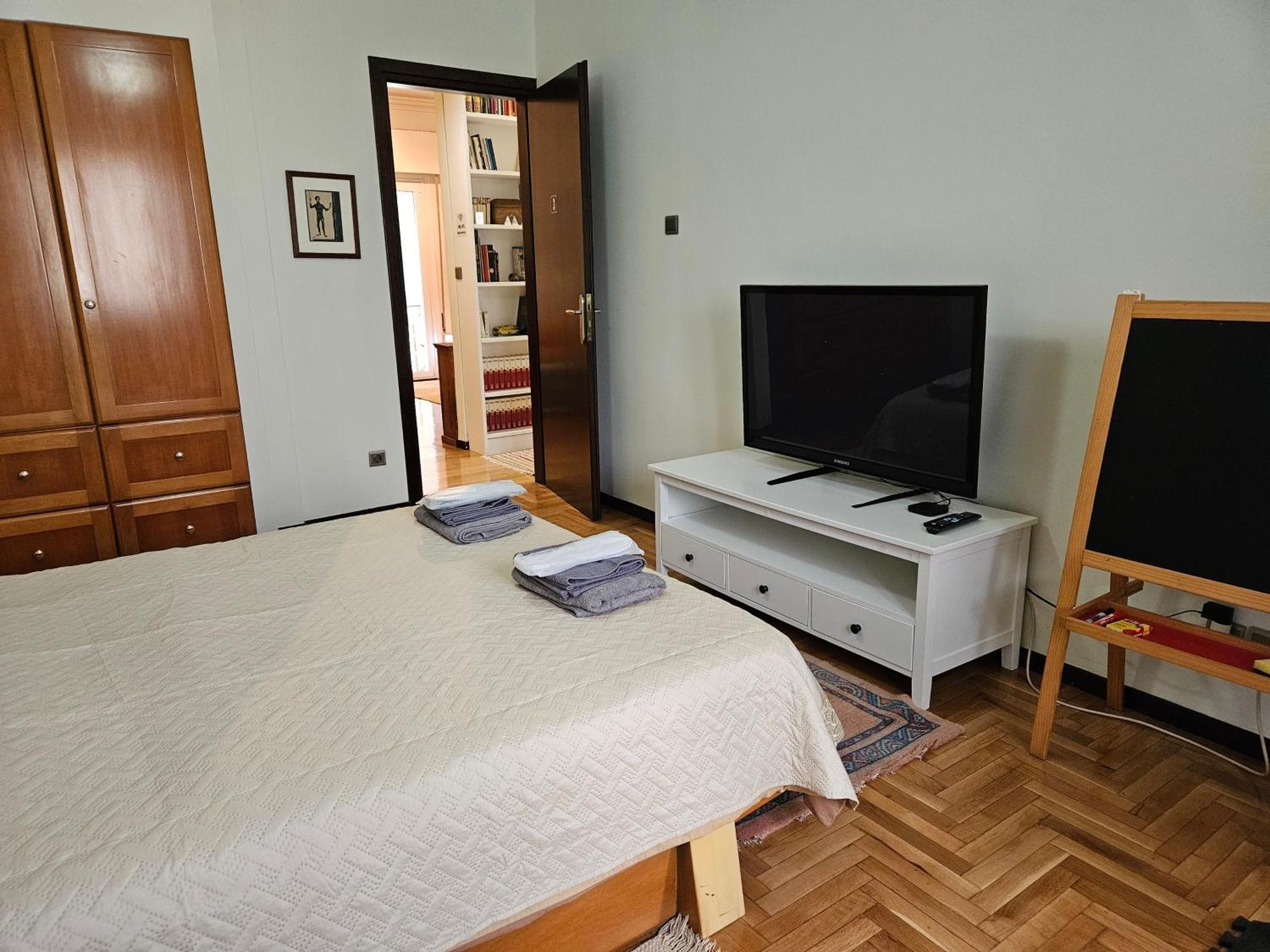 3 Bedder Condo In Ilisia, Megaro Mousikis Atina Dış mekan fotoğraf