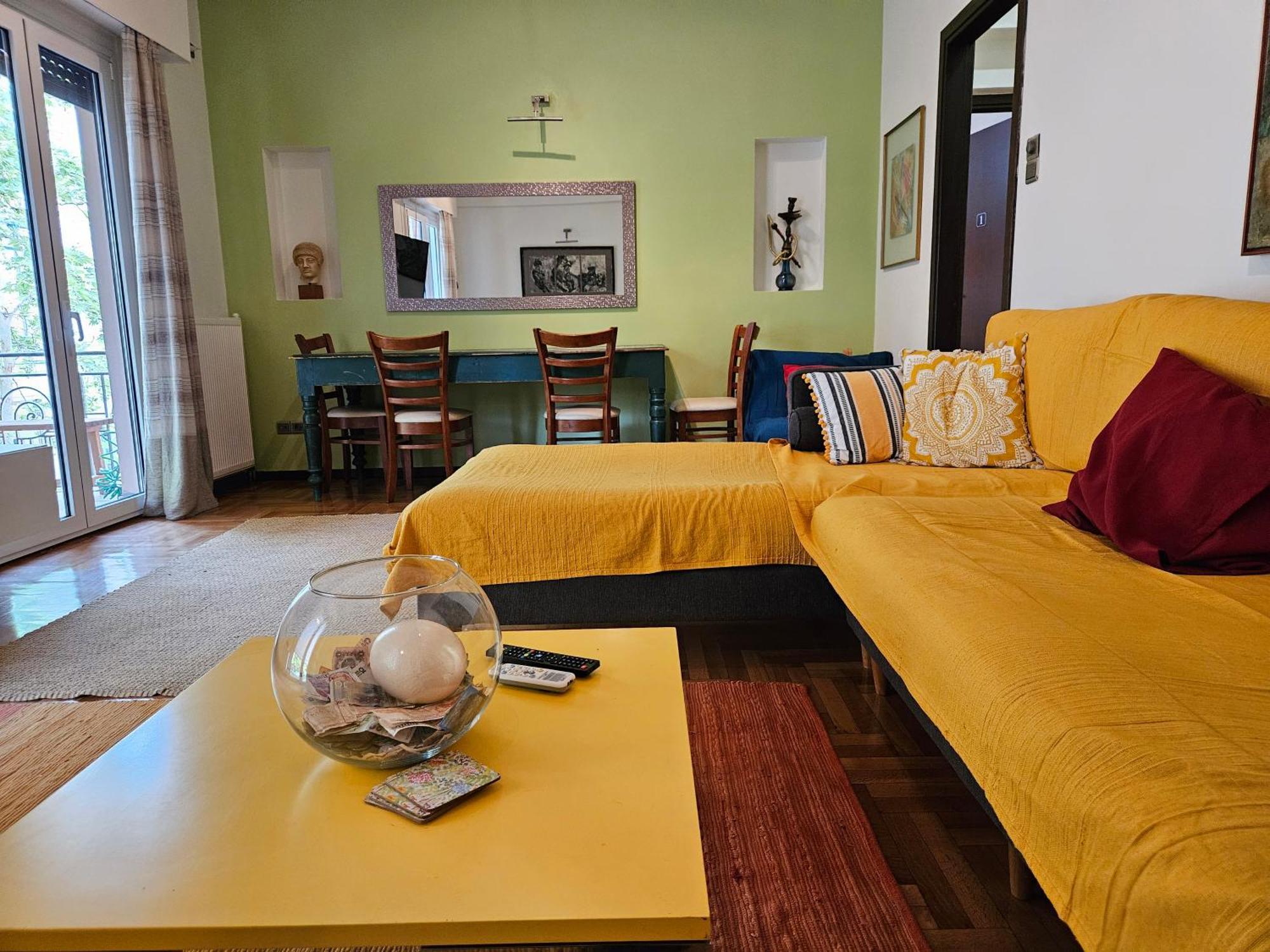3 Bedder Condo In Ilisia, Megaro Mousikis Atina Dış mekan fotoğraf